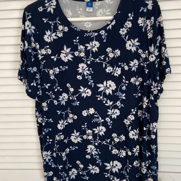 Womens Old Navy "Luxe" Short Sleeve Tee XL Navy Floral - Picture 3 of 6